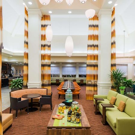 Hilton Garden Inn Wayne Ngoại thất bức ảnh