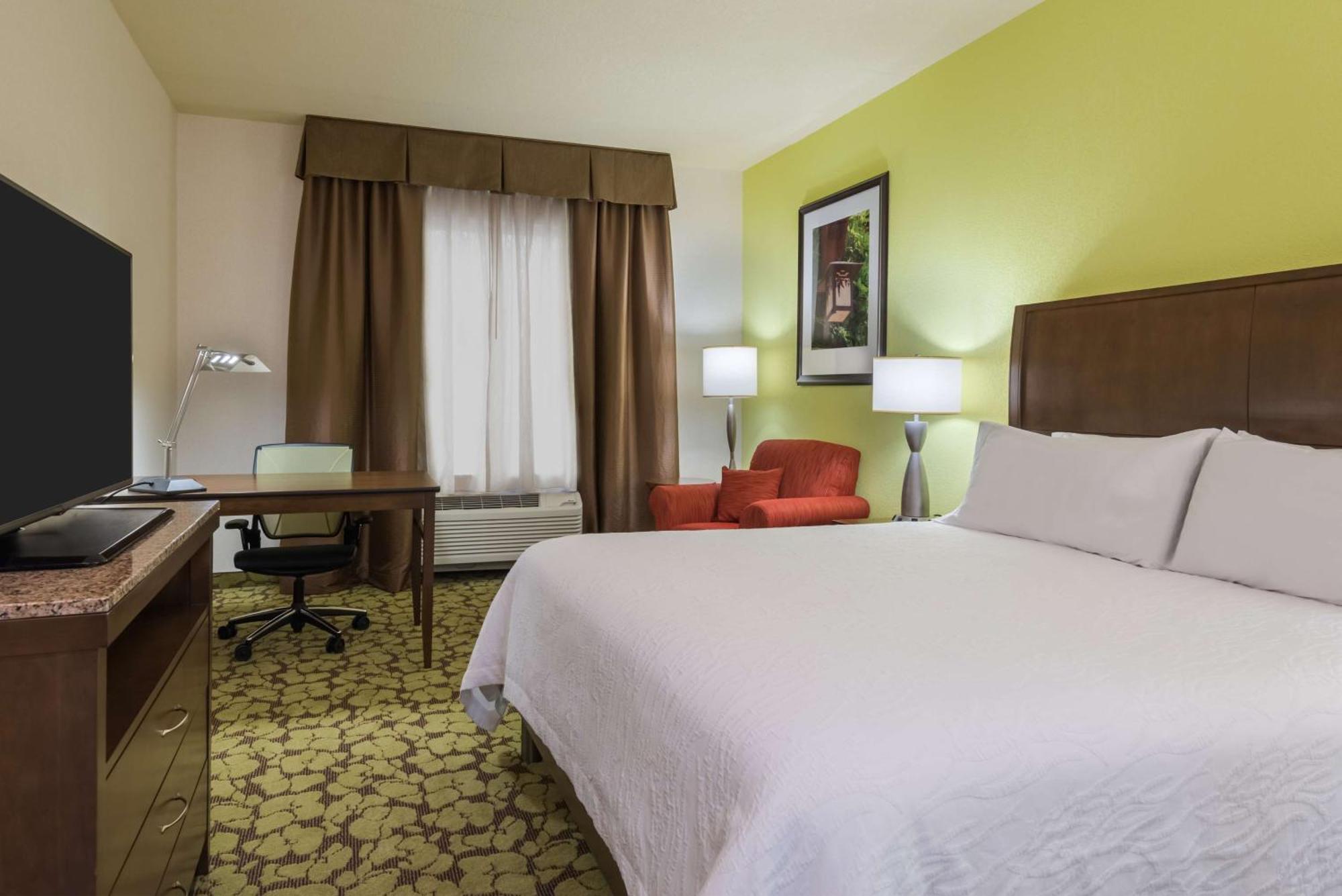 Hilton Garden Inn Wayne Ngoại thất bức ảnh