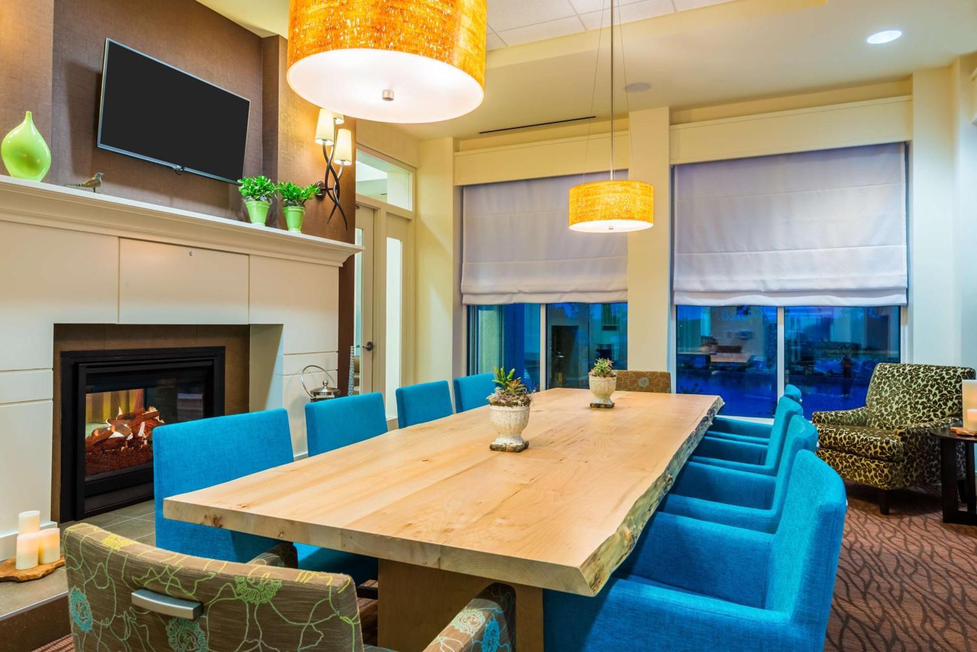 Hilton Garden Inn Wayne Ngoại thất bức ảnh